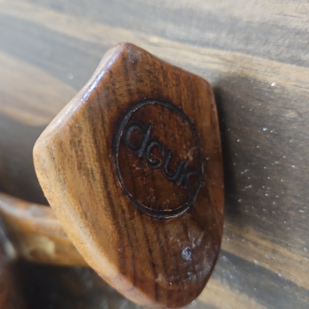 Dcuk Wooden Carved Duck - Picture 3 of 3